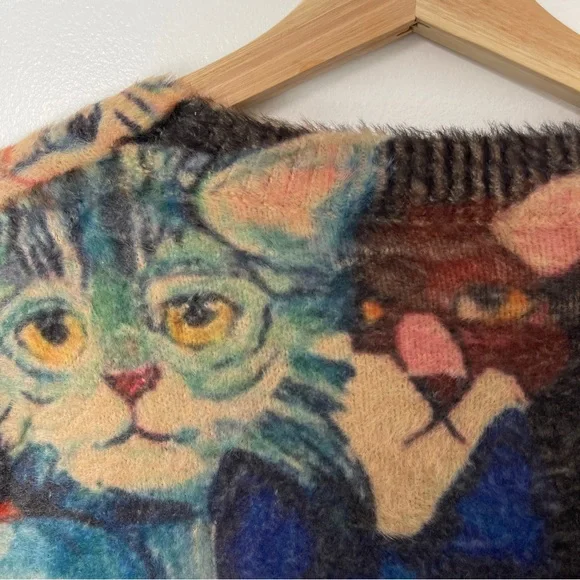 NWOT Oversized ULTRA SOFT Sweater with Cats | Size L - Picture 5 of 11